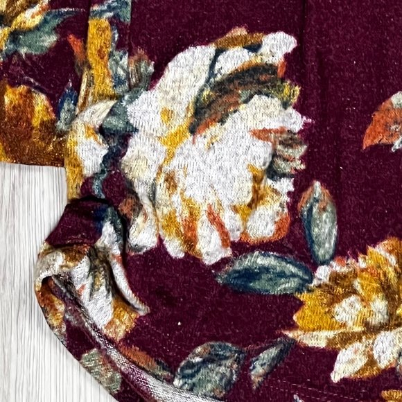 Revive Flowers Vintage Red Women's XL Long Sleeve Shirt - Picture 3 of 8